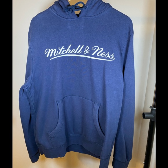Mitchell & Ness Hoodie - Picture 2 of 6